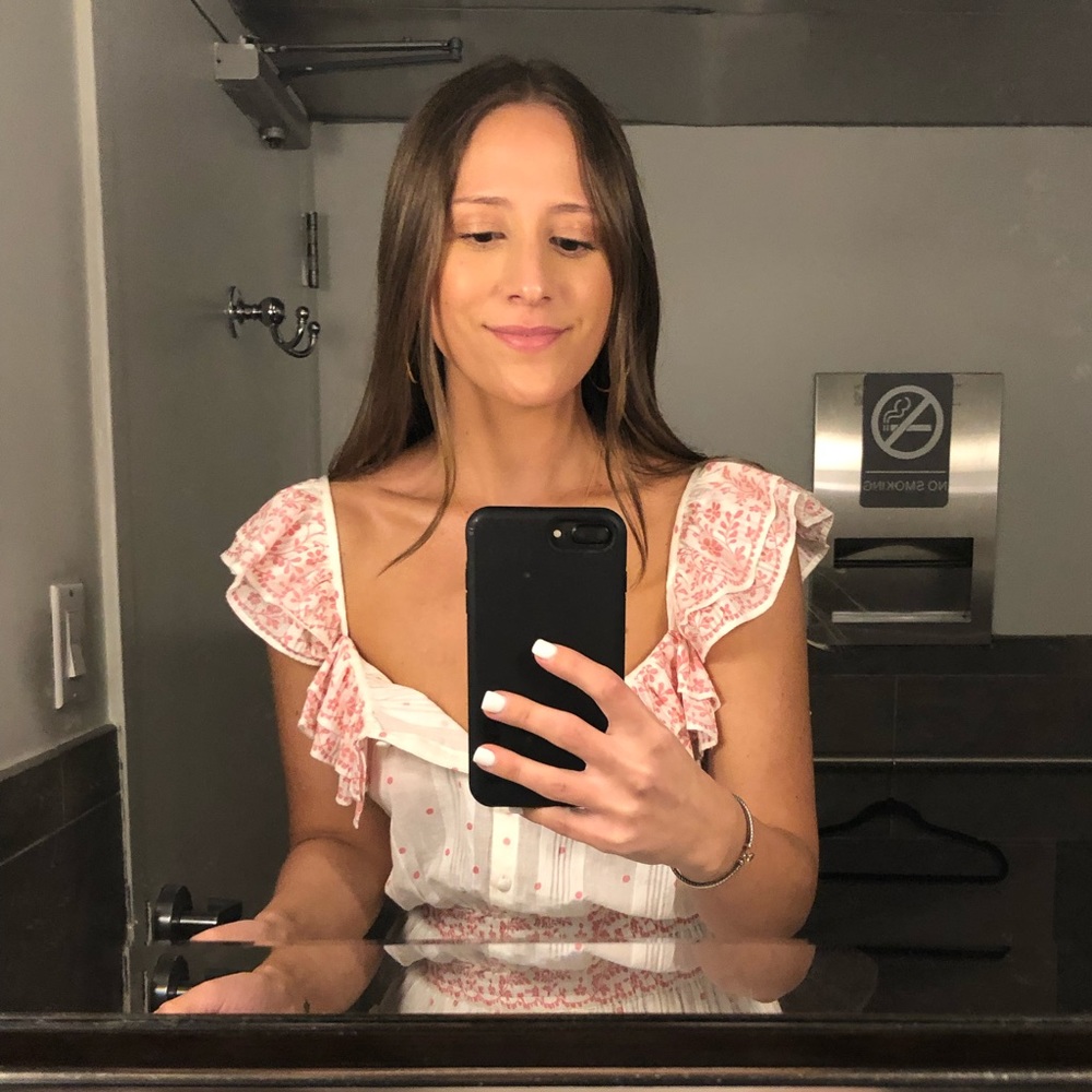 Meet your Posher, Danielle